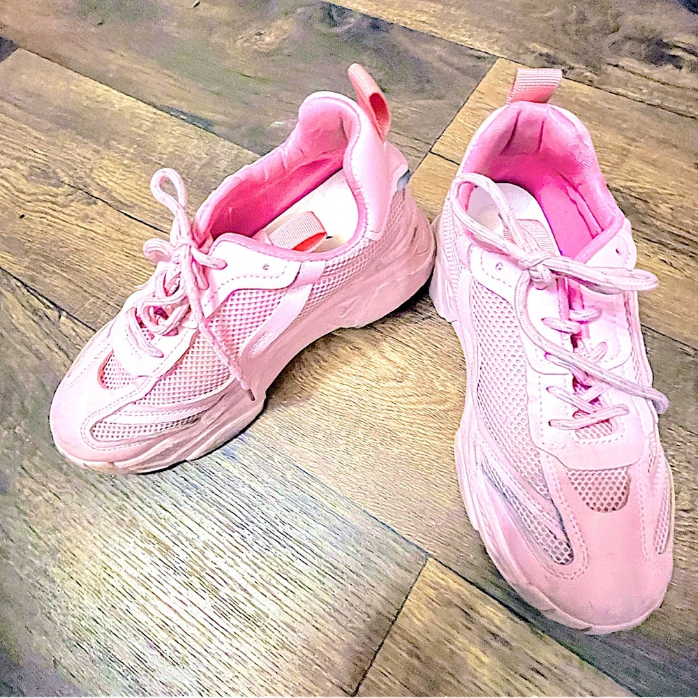 Pink platform sneakers